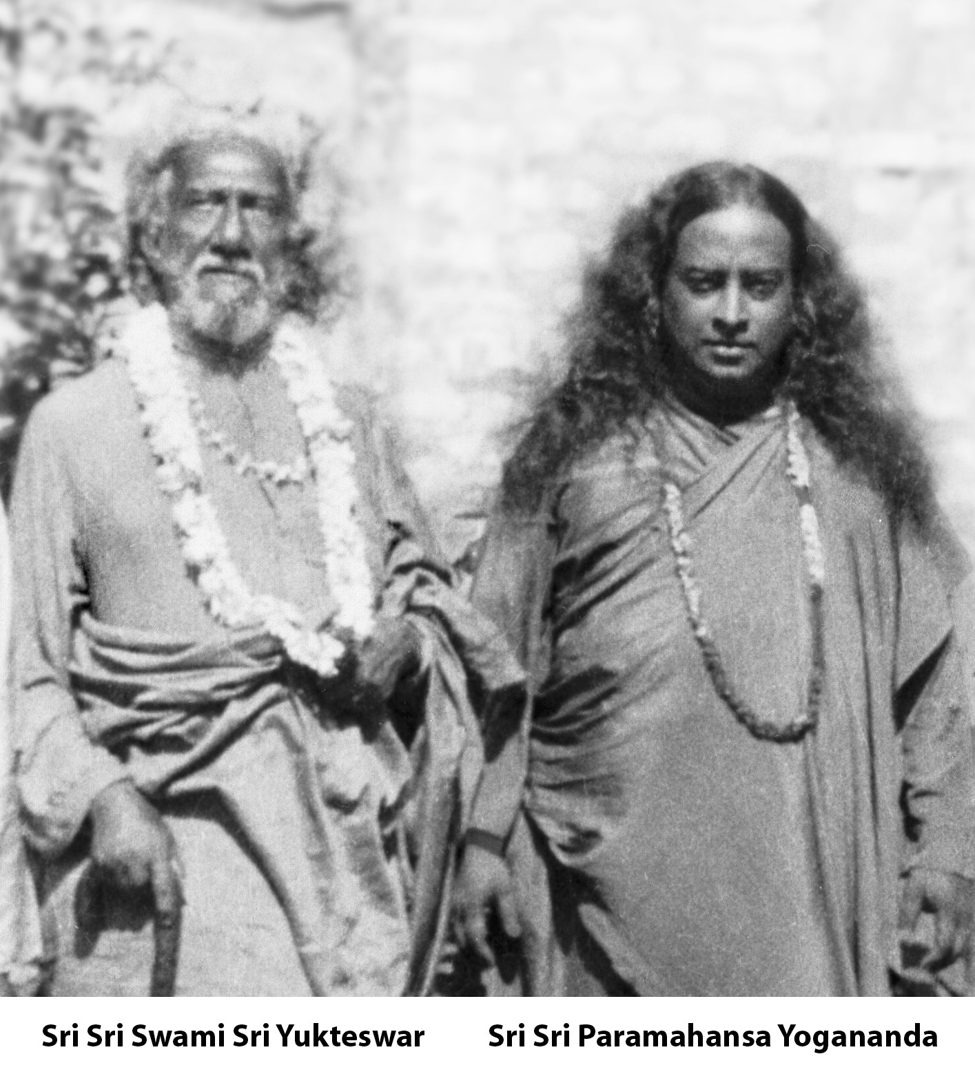 दो महान् गुरुओं की महासमाधि- नेहा प्रकाश